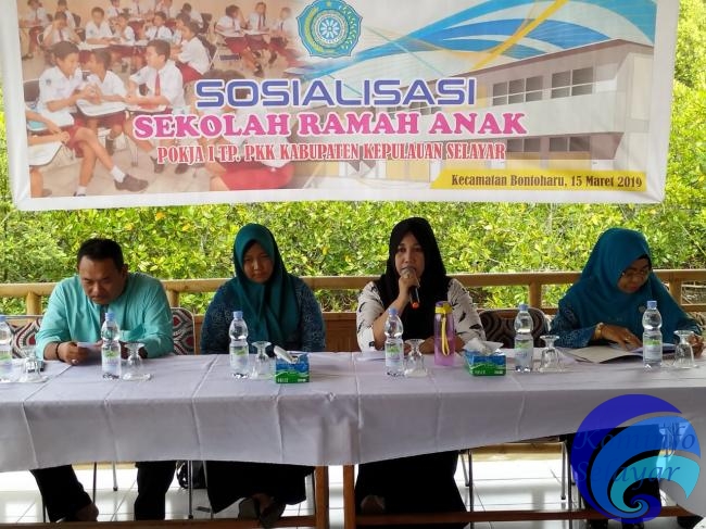 Ketua TP PKK Selayar Buka Sosialisasi Sekolah Ramah Anak